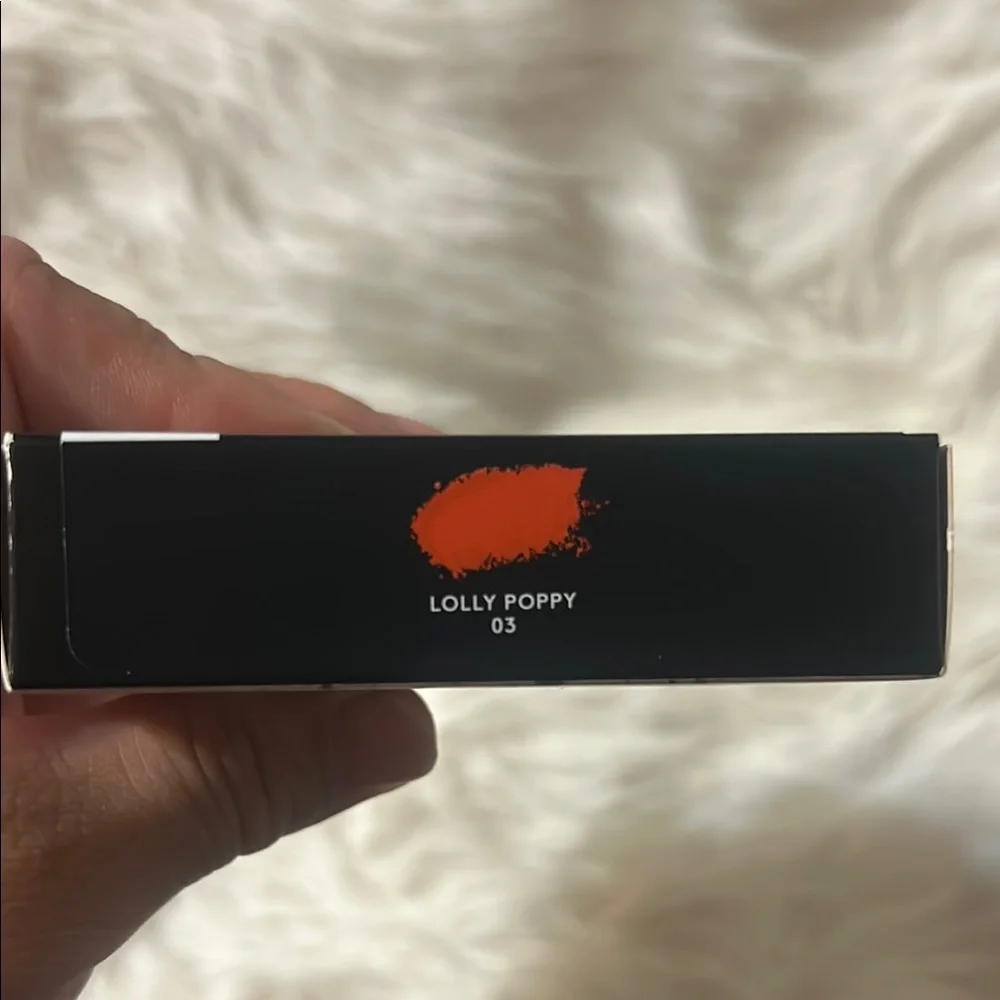 Fenty Beauty add pop